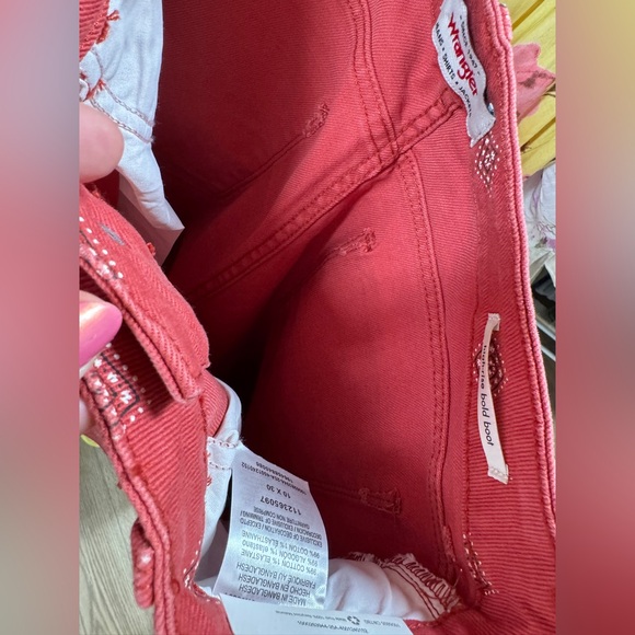 Wrangler Red Printed High-Rise Bold Boot Jeans - Picture 12 of 15